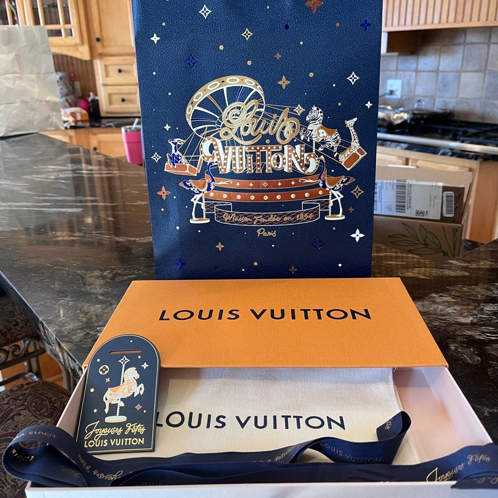 Louis Vuitton Blue gift bag with orange box, dust bag/protector and ribbon